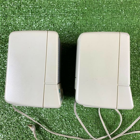 Labtec CS-150 Computer Speakers - Tested/Works - Picture 8 of 11